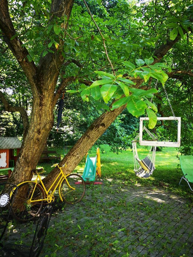 Penzión Pod orechom Turčianske Teplice Exterior foto